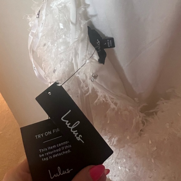 LULU’S- White Textured Backless Mini Dress - Picture 7 of 7